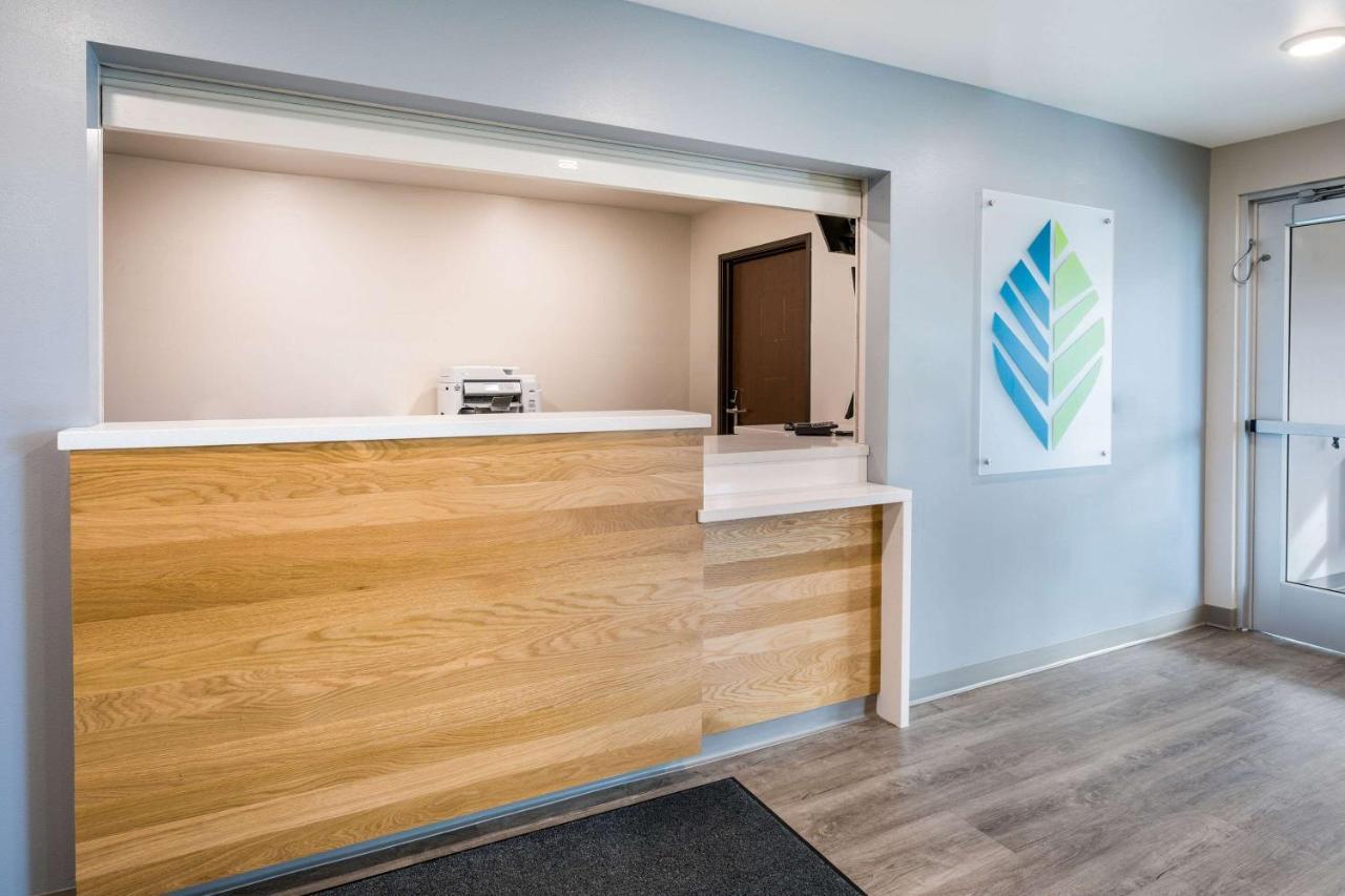 Woodspring Suites Elgin - Chicago Exterior photo